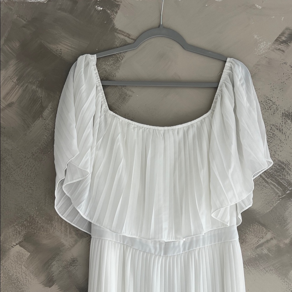 Maternity White Pleated Maxi Dress - Picture 3 of 4